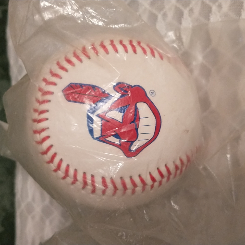 Baseball Collection - Detroit, Cincinnati, Oakland, Florida, Baltimore&Cleveland - Picture 5 of 7